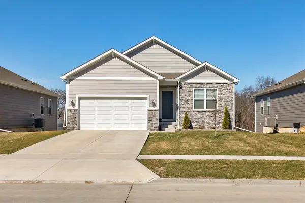 115 Dakota Circle, Waukee, IA 50263