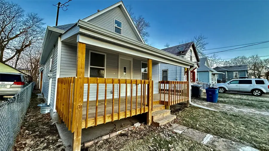 104 E 15th Street, Des Moines, IA 50316 - #2