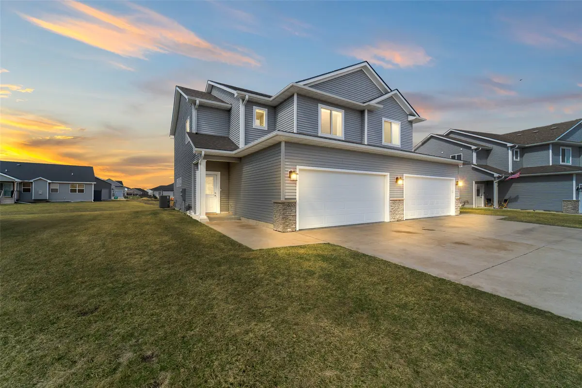 900 Kinney Circle Ne, Bondurant, IA 50035 - #1