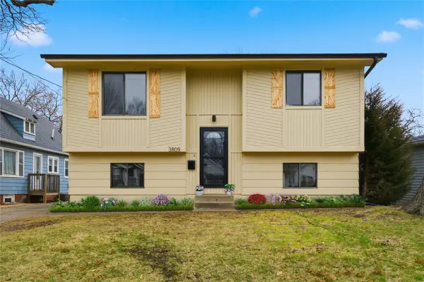 3809 11th Street, Des Moines, IA 50313