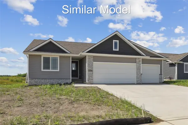 3387 NW Brookside Drive, Grimes, IA 50111