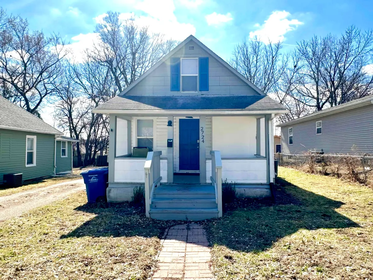 2724 College Avenue, Des Moines, IA 50311 - #1