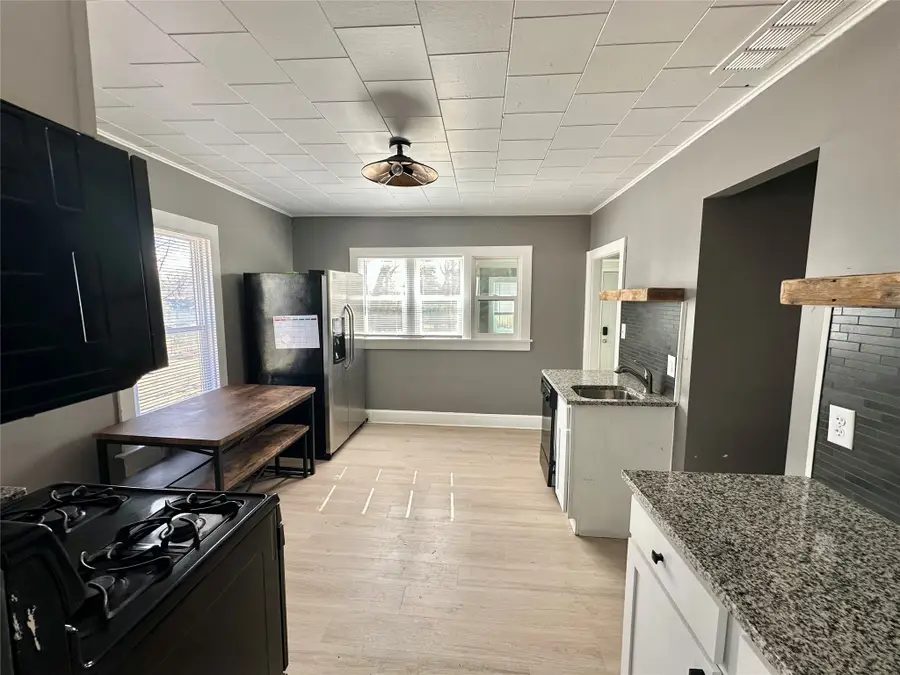 2724 College Avenue, Des Moines, IA 50311 - #3