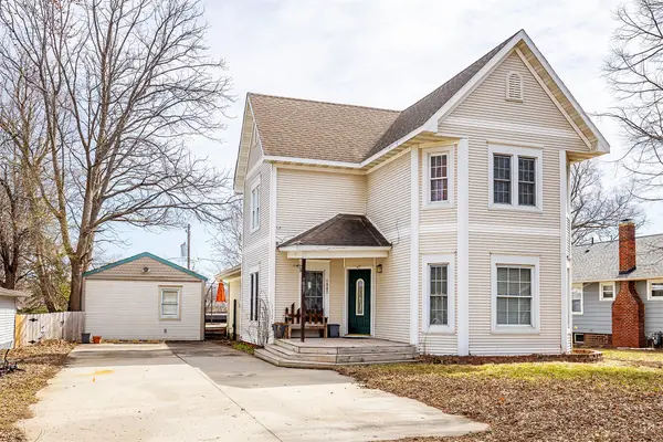 1807 Walnut Street, Granger, IA 50109