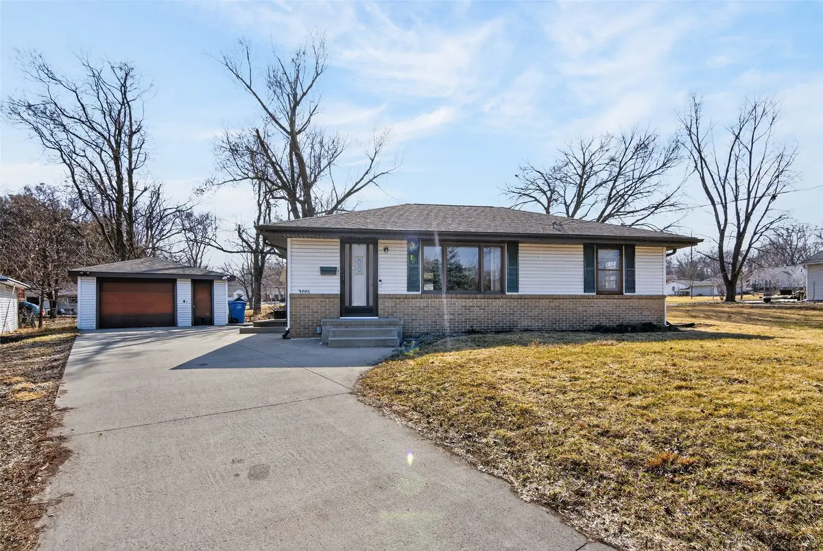 3001 Roblang Court, Des Moines, IA 50317 - #1