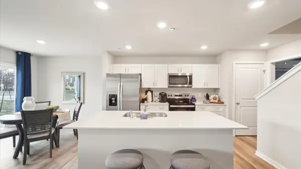 1063 Daisy Lane, Waukee, IA 50263