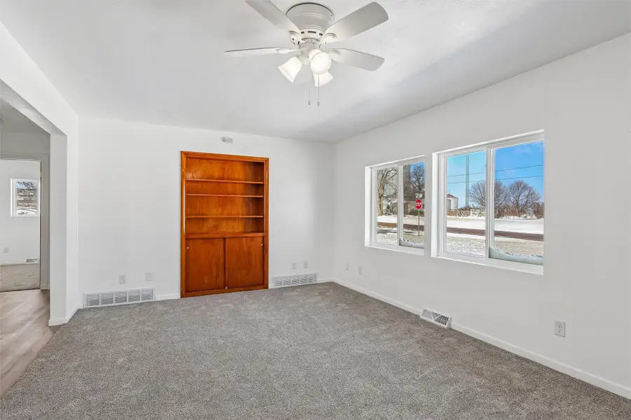 713 E Jasper Street, Pleasantville, IA 50225 - #2