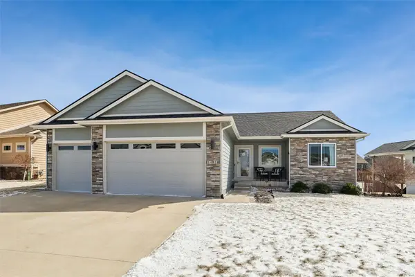 14818 Coyote Drive, Urbandale, IA 50323
