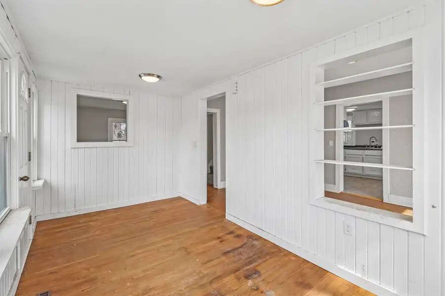 416 E 12th Street S, Newton, IA 50208 - #3