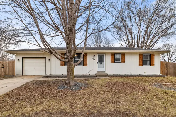 716 Pearl Street, Cambridge, IA 50046