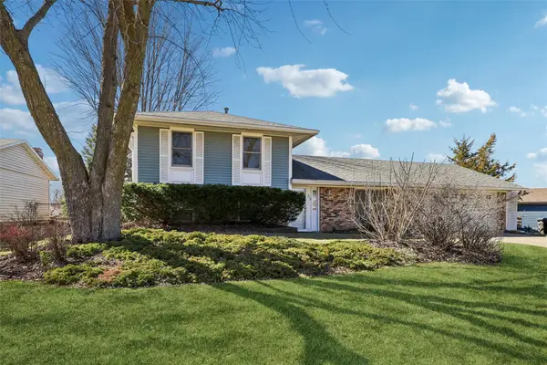322 NW Stratford Lane, Ankeny, IA 50023