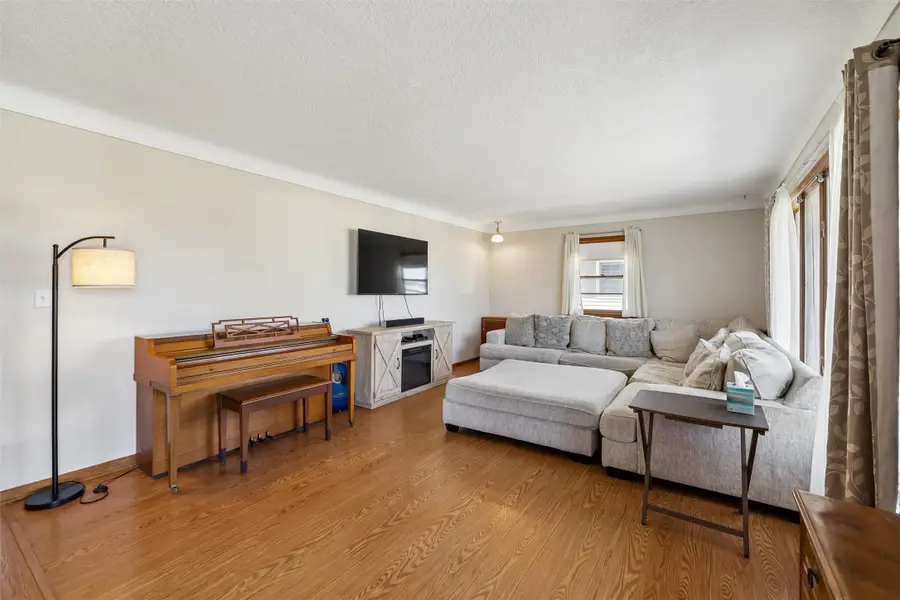 313 SE 9th Street, Ankeny, IA 50021 - #3