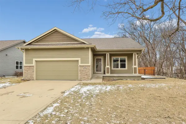 219 S 12th Street, Adel, IA 50003