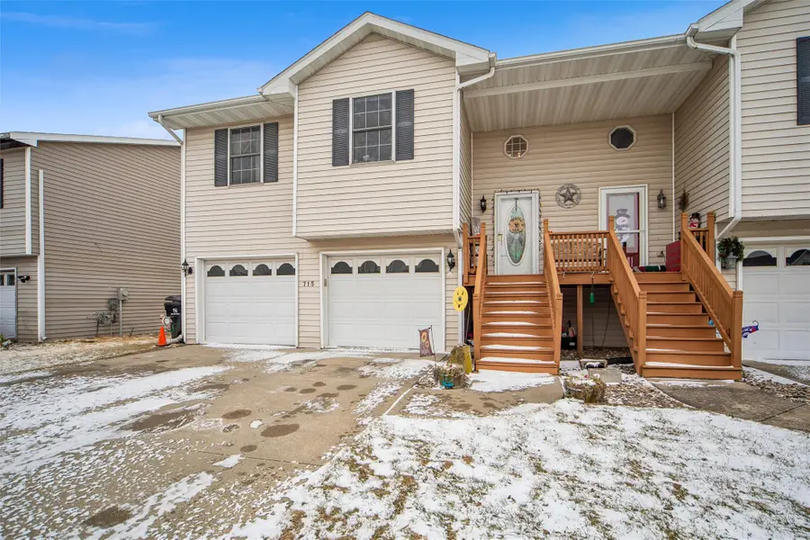 715 SE Kensington Road, Ankeny, IA 50021 - #2