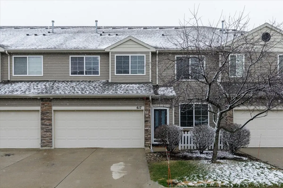 617 Villa Court, West Des Moines, IA 50266 - #1