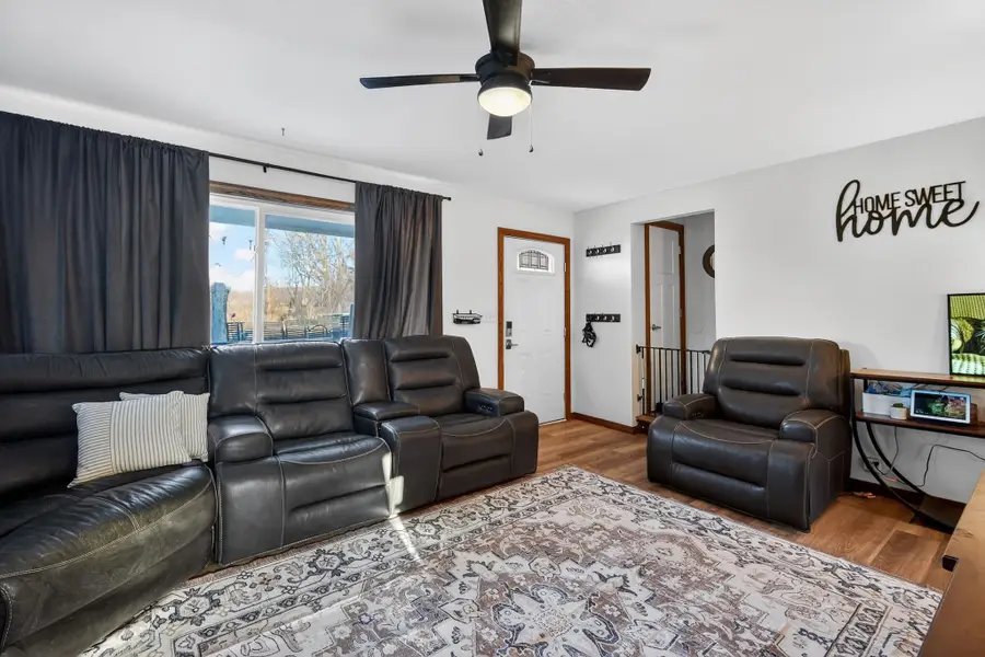 388 W 36th Street N, Newton, IA 50208 - #3