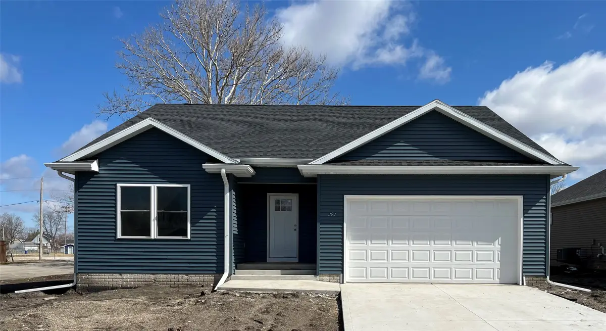 303 SE 2nd Street, Ogden, IA 50212 - #1