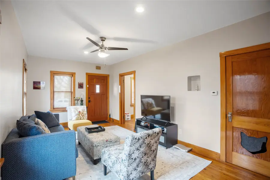 412 Fulton Drive, Des Moines, IA 50315 - #3