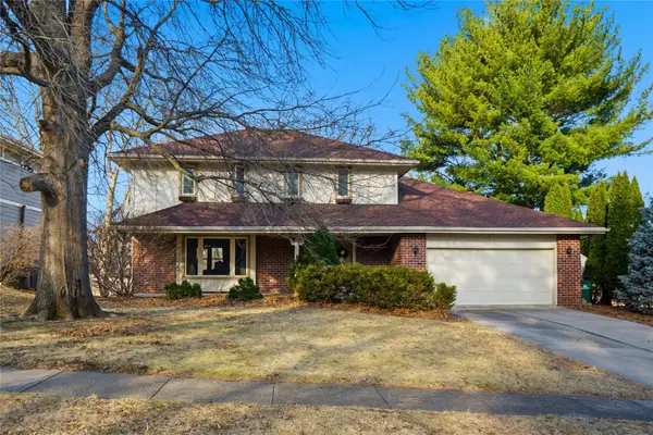 1016 45th Street, West Des Moines, IA 50266