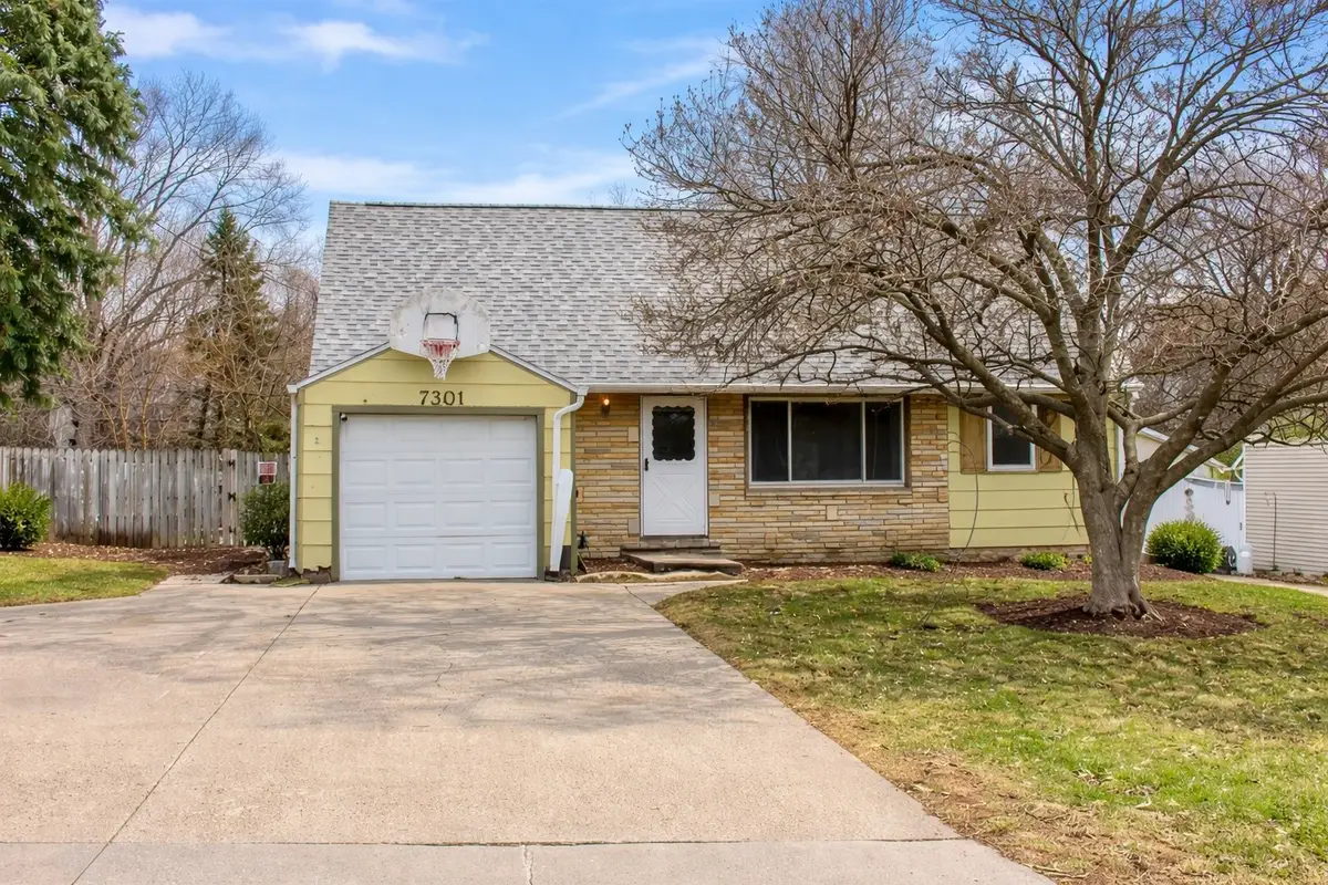 7301 SW 16th Street, Des Moines, IA 50315 - #1