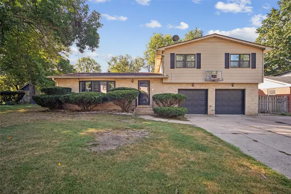 6808 Timmons Drive, Windsor Heights, IA 50324