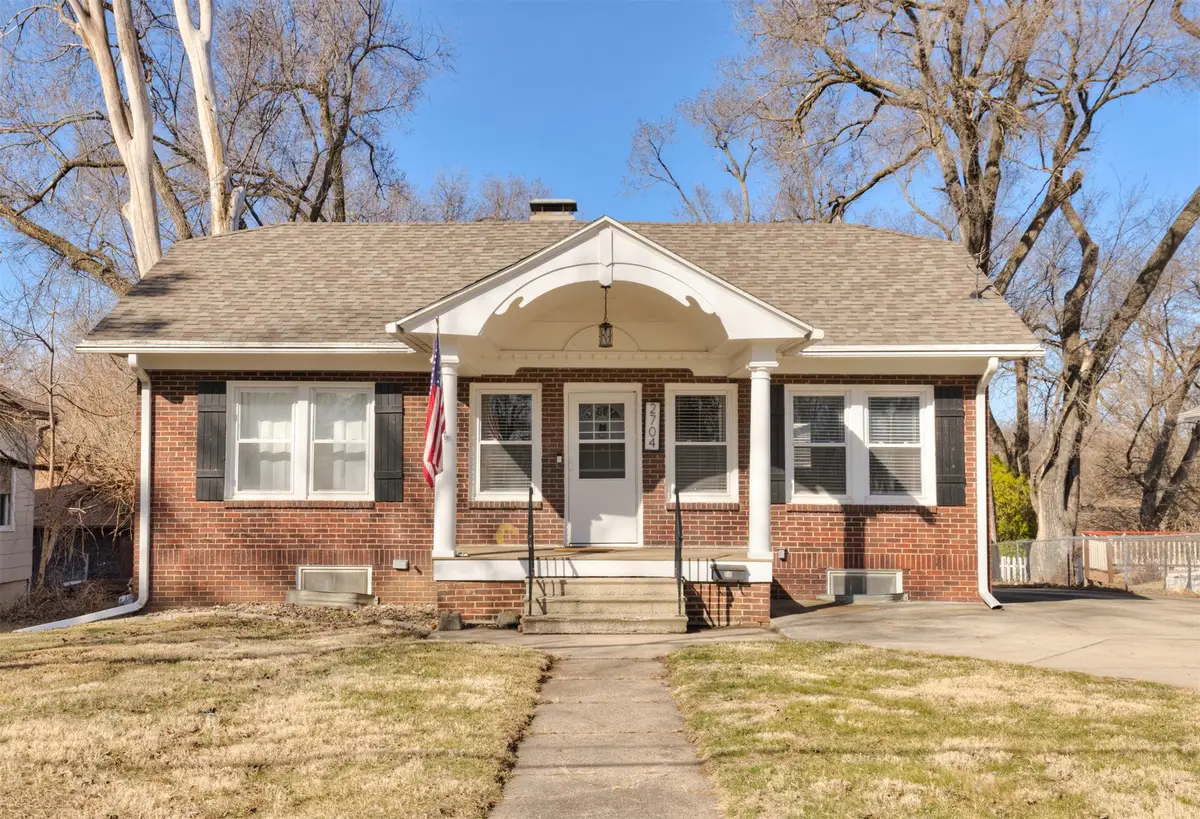 2704 61st Street, Des Moines, IA 50322 - #1