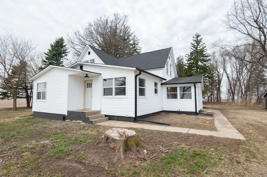 3137 50th Street, Gilman, IA 50106 - #3