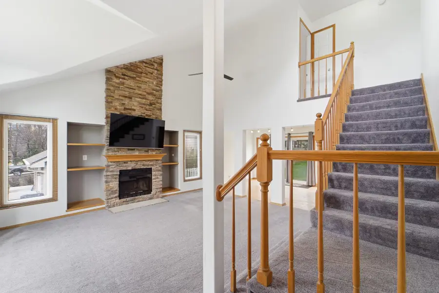 401 Edgewood Lane, Pleasant Hill, IA 50327 - #3