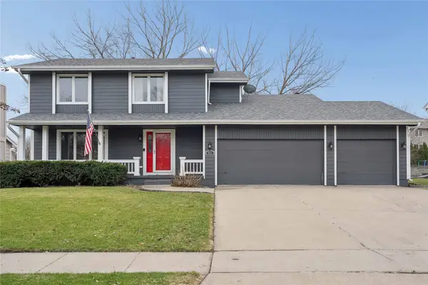 913 SE Peterson Drive, Ankeny, IA 50021