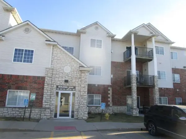 6255 Beechtree Drive #1204, West Des Moines, IA 50266