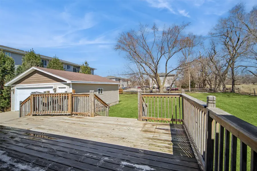 5685 NW 57th Avenue, Johnston, IA 50131 - #2