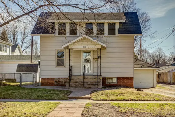 210 S Tama Street, Boone, IA 50036