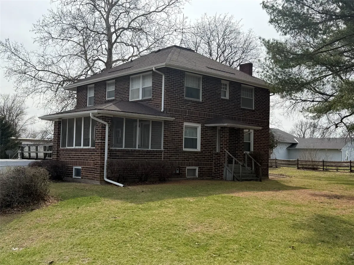 1706 W Summit Street, Winterset, IA 50273 - #1