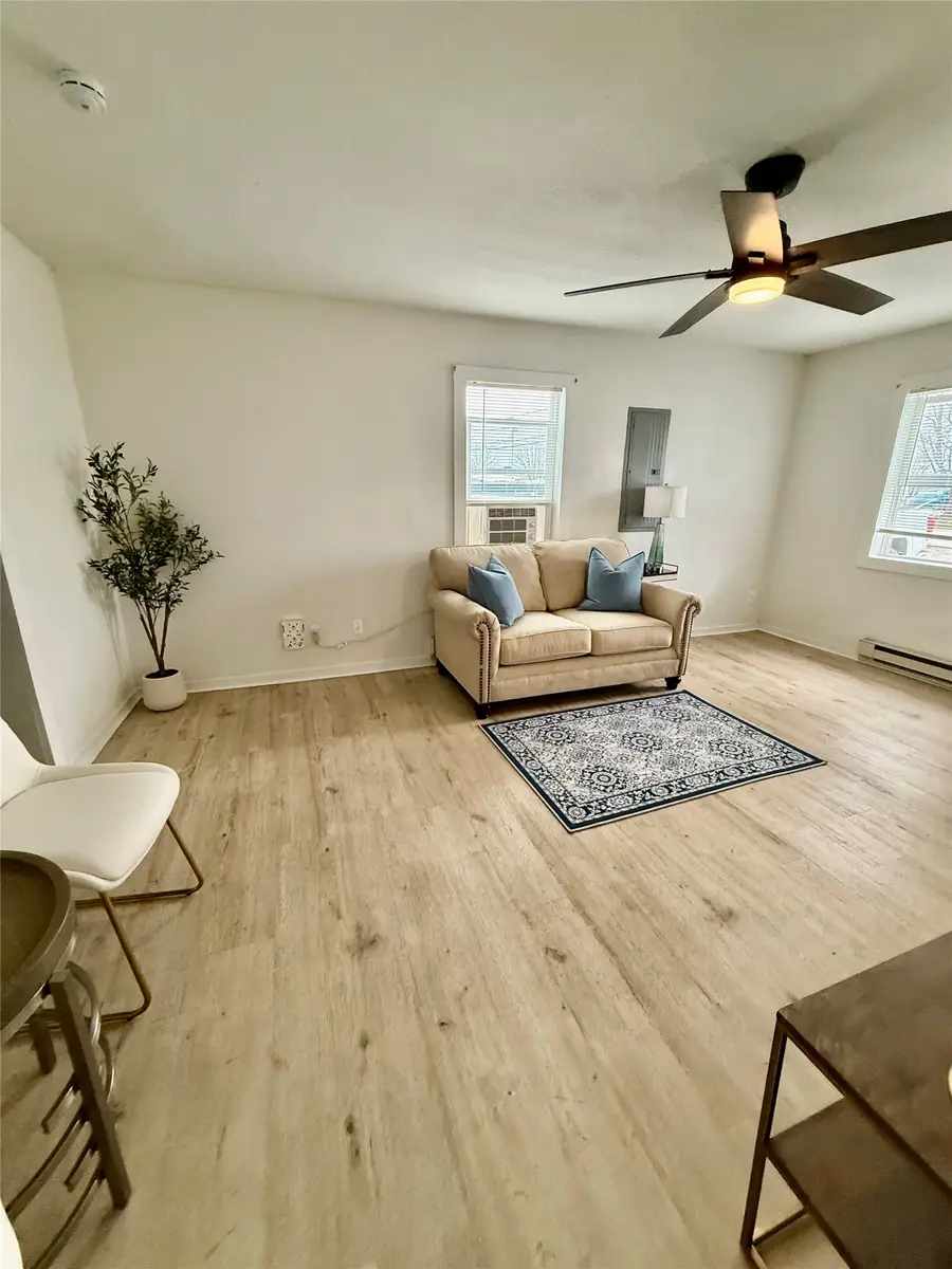 435 NW 49th Place, Des Moines, IA 50313 - #3