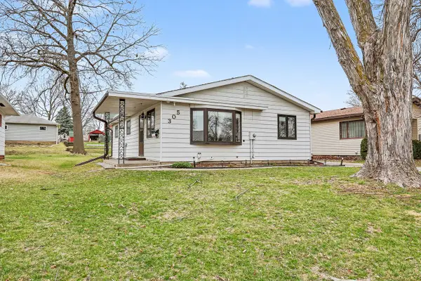 305 E 2nd Street, Pella, IA 50219