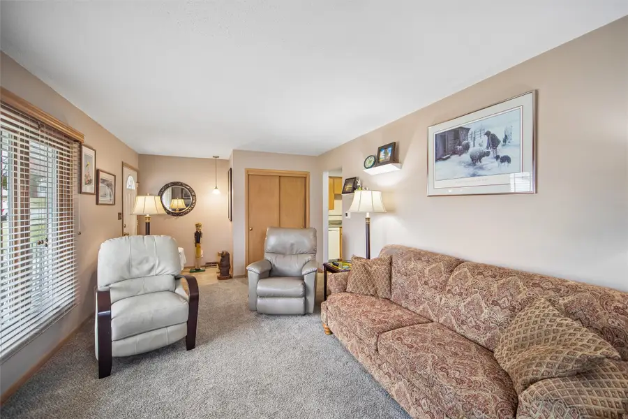 4110 Leonard Place, Des Moines, IA 50310 - #3