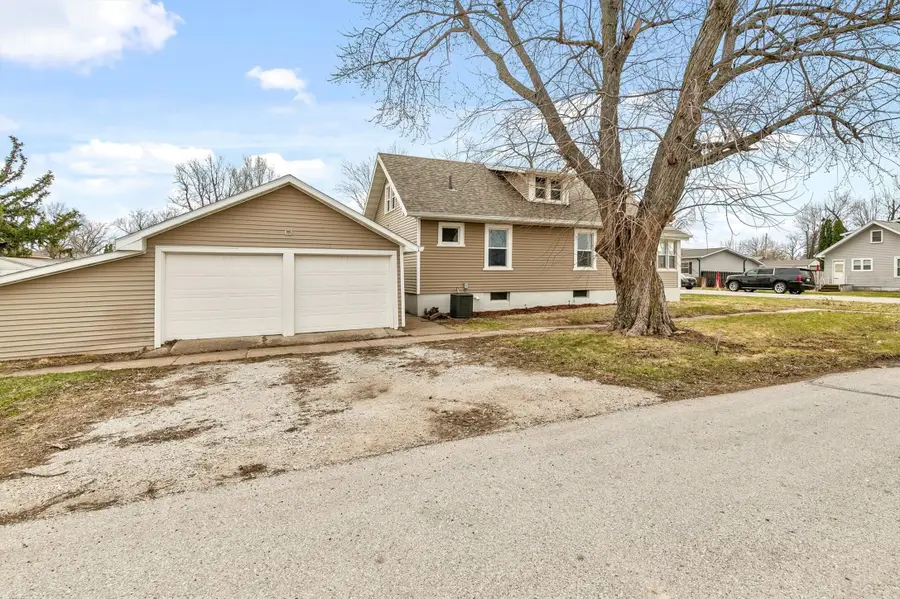 308 W 5th Street, Woodward, IA 50276 - #2