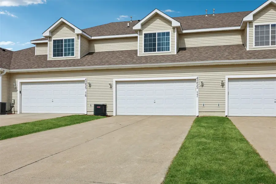 4255 Eisenhower Lane #17, Ames, IA 50010 - #2