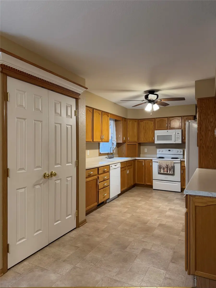 212 Maxwell Street, Maxwell, IA 50161 - #2