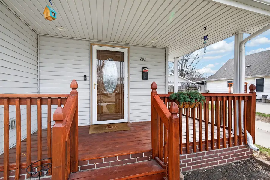 2101 Lyon Street, Des Moines, IA 50317 - #2