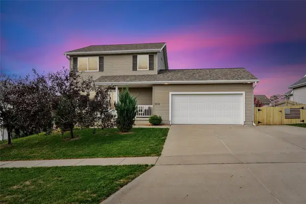 1215 S 4th Street, Indianola, IA 50125