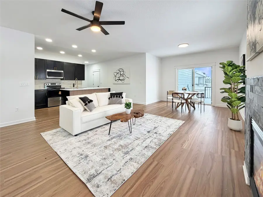 2040 SW Cascade Falls Drive, Ankeny, IA 50023 - #3