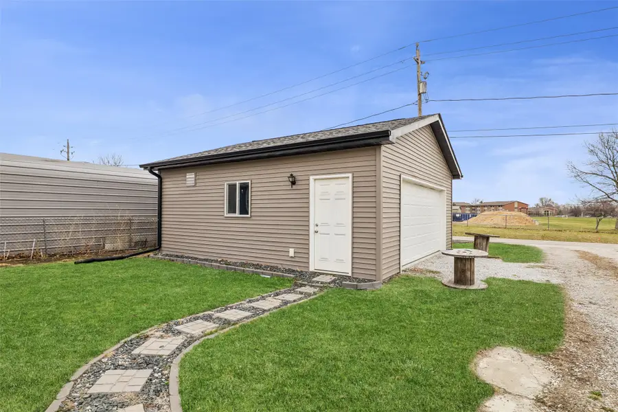 1544 Royer Street, Des Moines, IA 50316 - #2