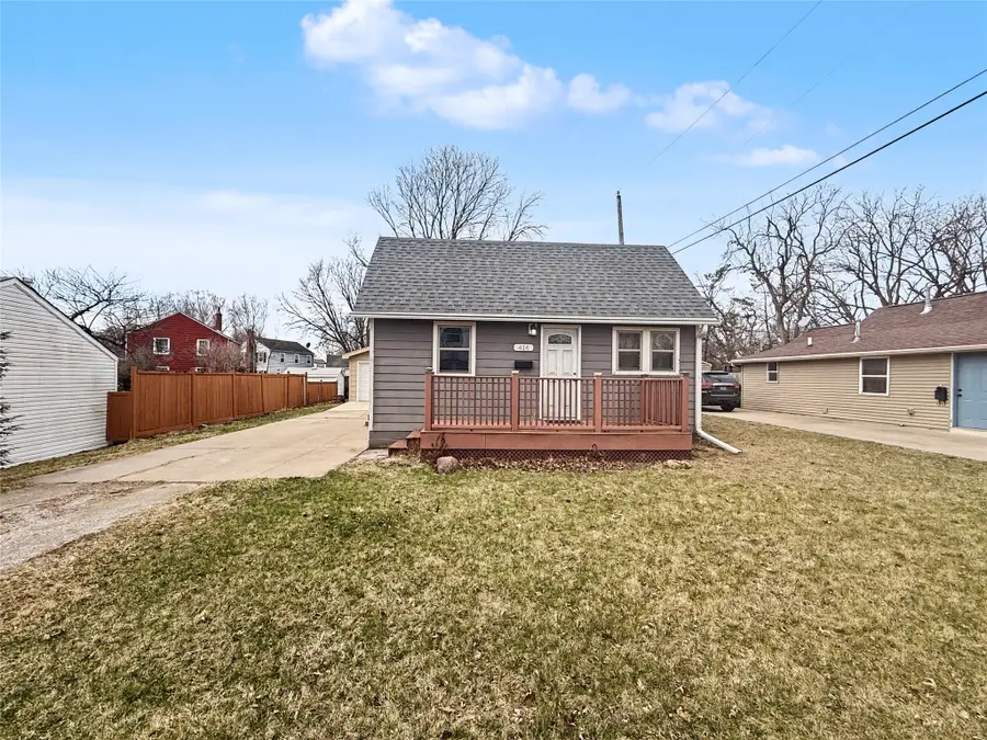 414 SW Des Moines Street, Ankeny, IA 50023 - #2