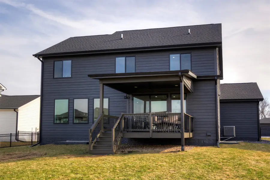 18328 Tanglewood Drive, Clive, IA 50325 - #3