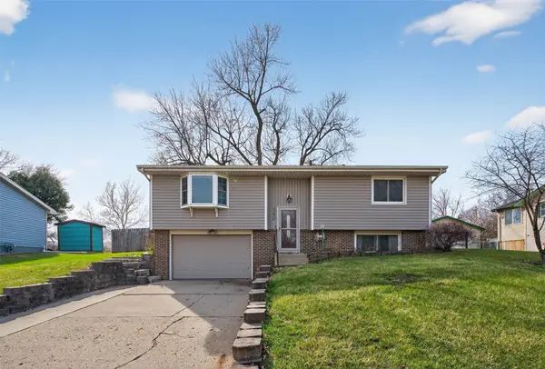 680 S Hickory Boulevard, Pleasant Hill, IA 50327