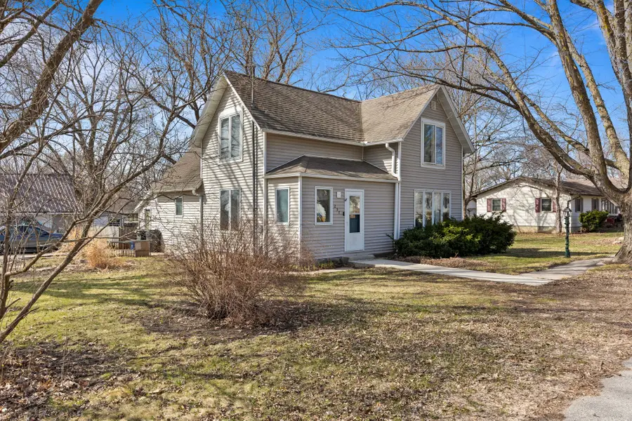 237 S Green Street, Roland, IA 50236 - #3