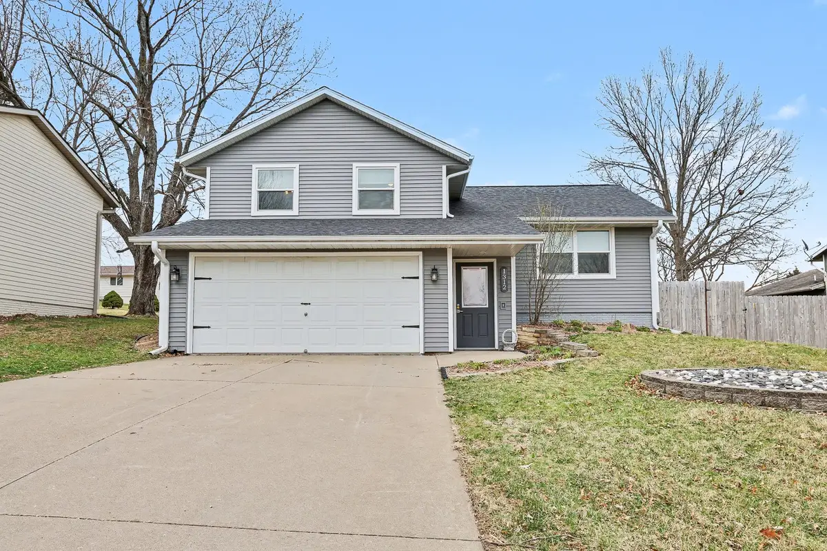 1312 N Prairie Street, Pella, IA 50219 - #1