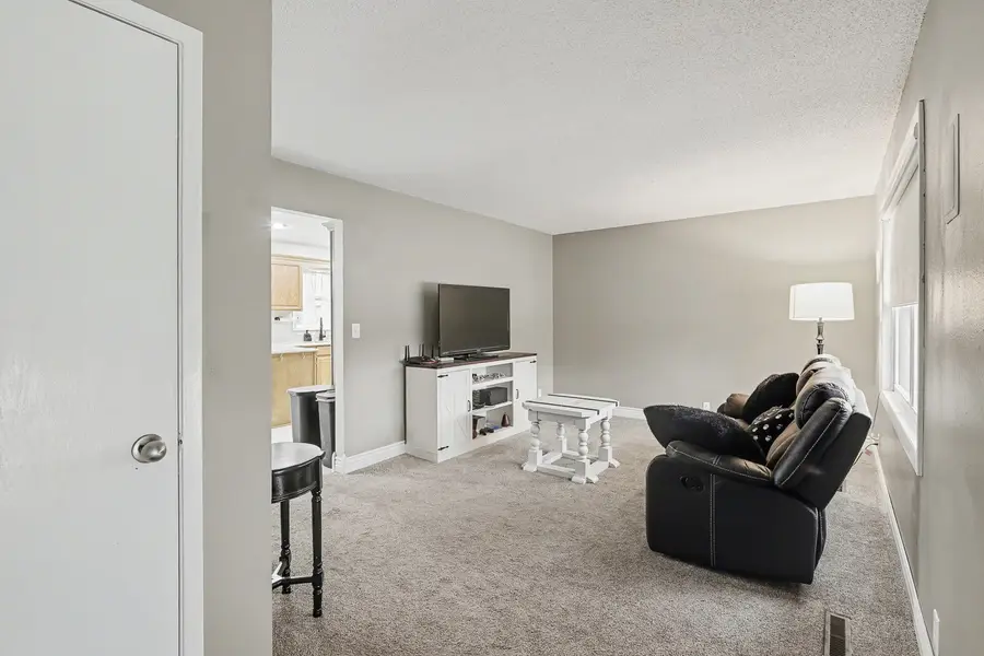 1312 N Prairie Street, Pella, IA 50219 - #3