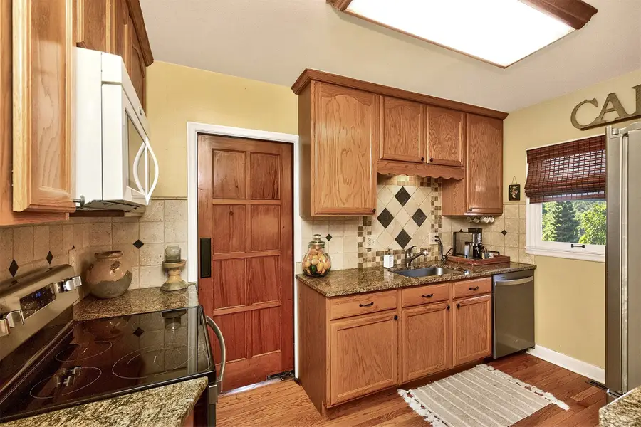 1403 66th Street, Windsor Heights, IA 50324 - #3